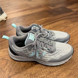 Women's Gray new balance Athletic Shoes